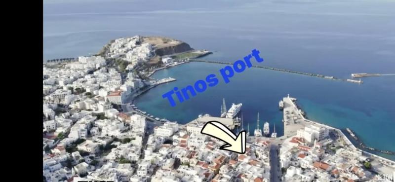 Апартаменти Iakovos' Luxury Penthouse Tinos Екстер'єр фото